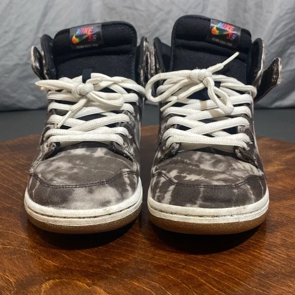 Nike Sb Dunk High “Tye Dye” 2014 - Picture 2 of 11